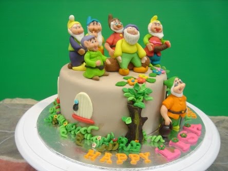 dwarf+cake+4.jpg