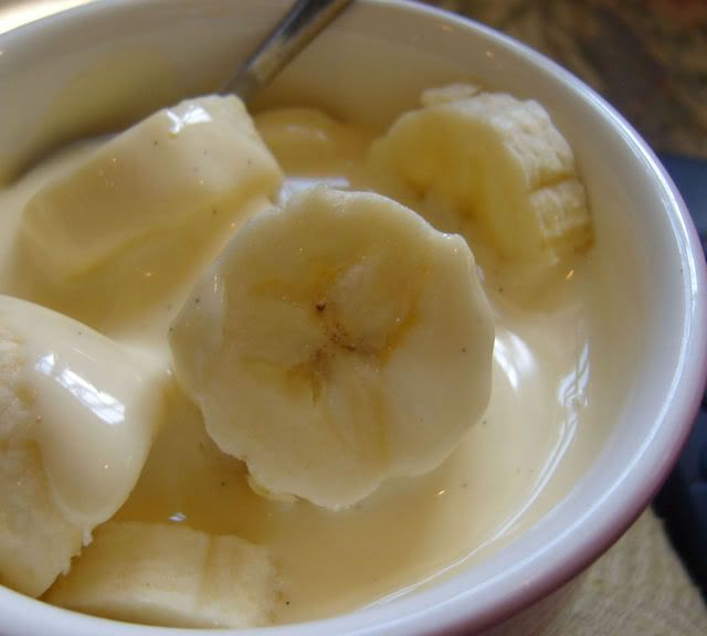 Bananasandcustard2.jpg