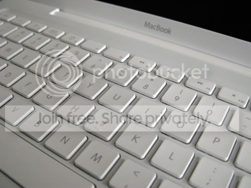 macbook-unboxkeyboard.jpg