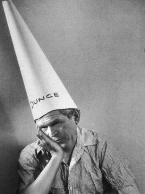 0512_bush_dunce.jpg